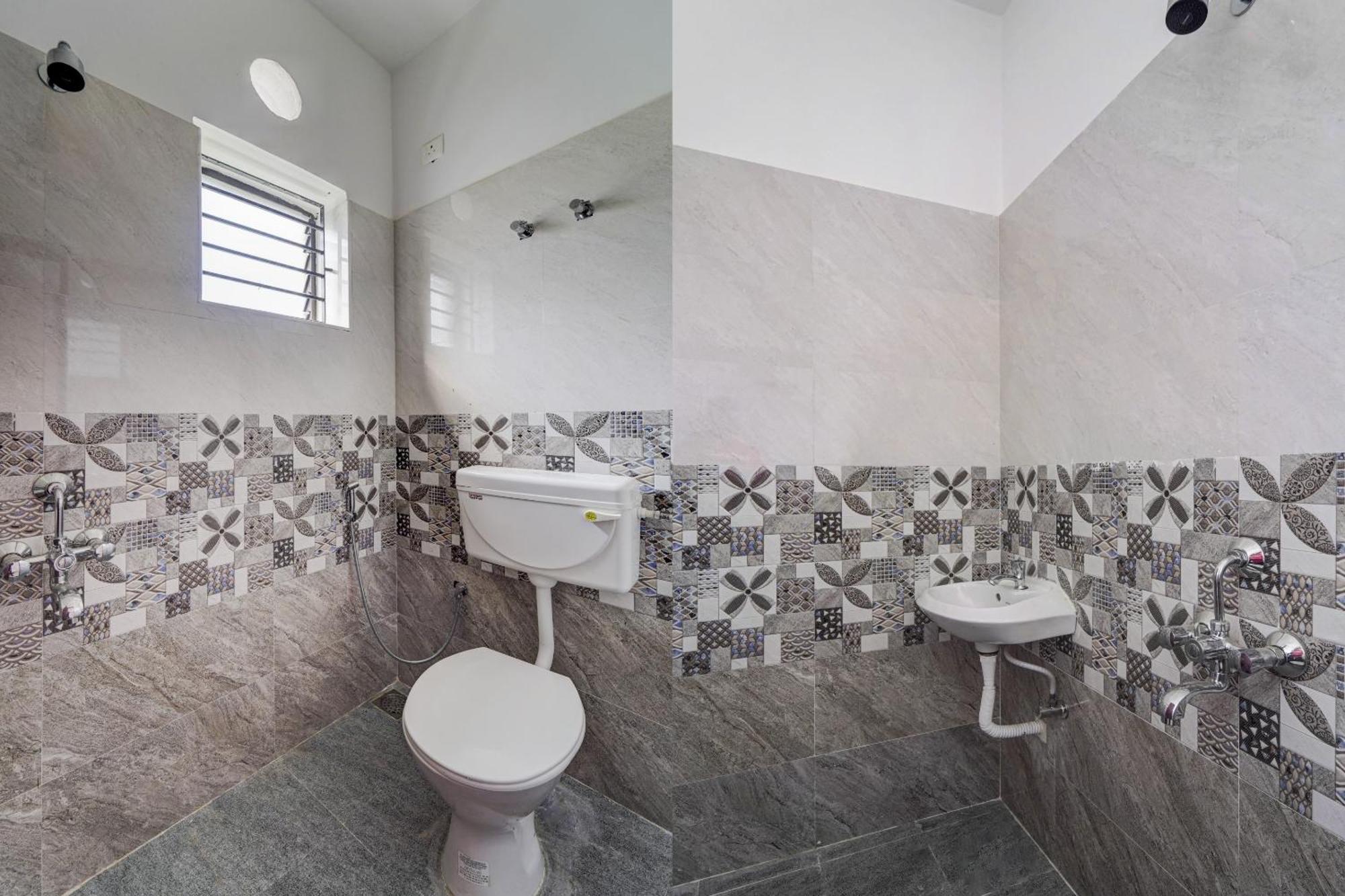 Super Hotel O J2 Service Appartment شيناي المظهر الخارجي الصورة